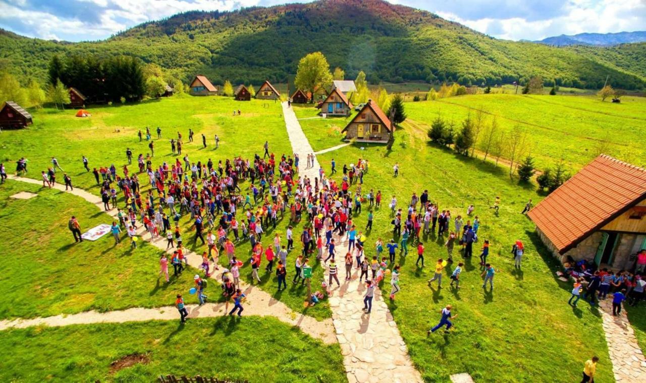 Etno Selo Montenegro Hotell Plužine Exteriör bild